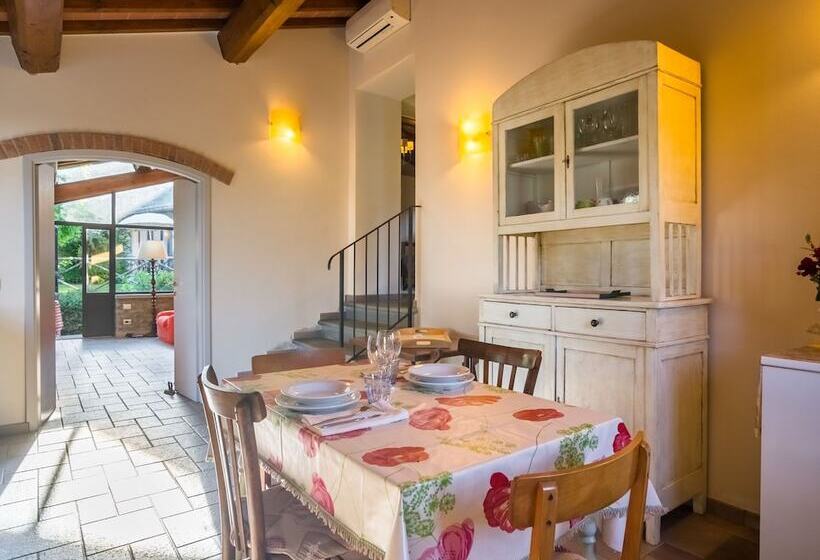 Beautiful Cottage In Dicomano With Swimming Pool