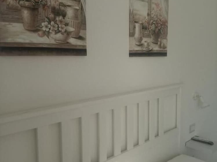 مبيت وإفطار Adagiostay
