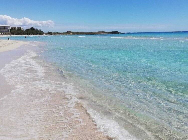 تختخواب و صبحانه Coast To Coast Salento Sea Rooms