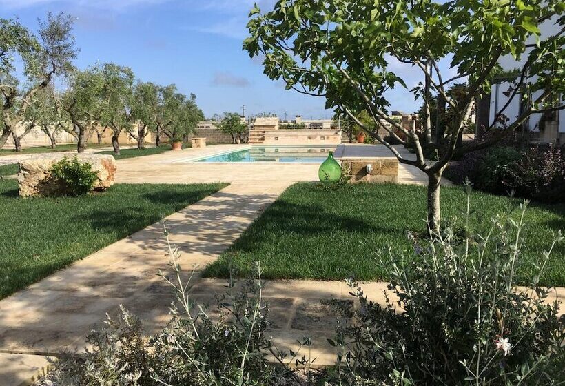 مبيت وإفطار Corte Dei Salentini