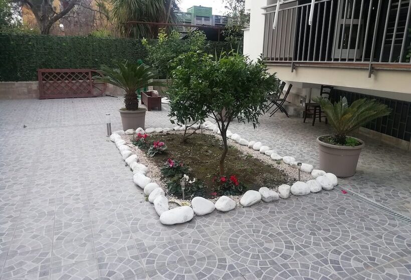 Bed and Breakfast Fitta Chambre Mavì