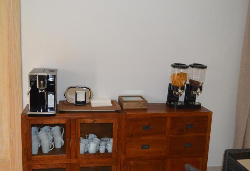 צימר Guest Rooms Affittacamere