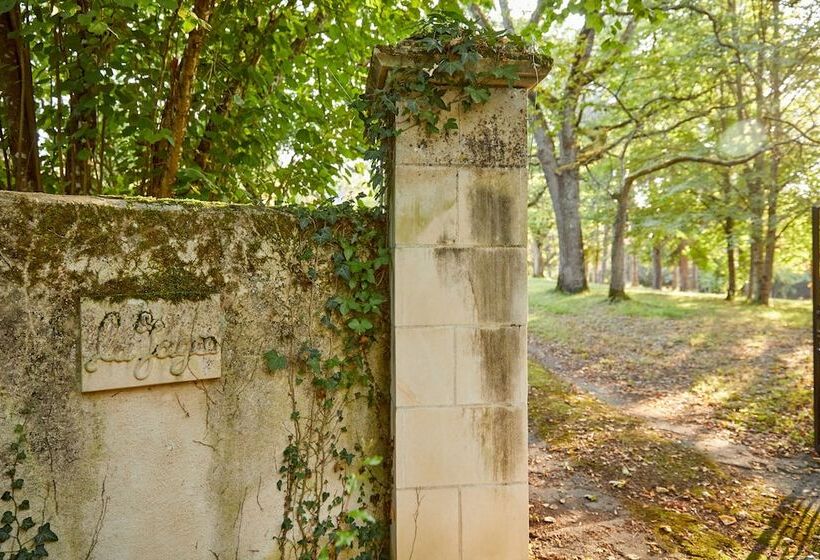 مبيت وإفطار La Jagée