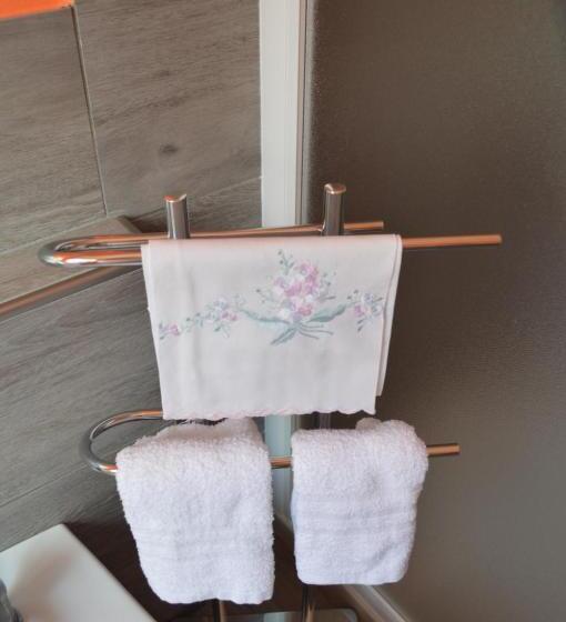 住宿加早餐  La Villa