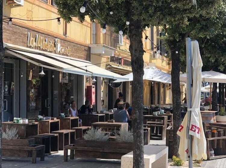 Bed and Breakfast River View