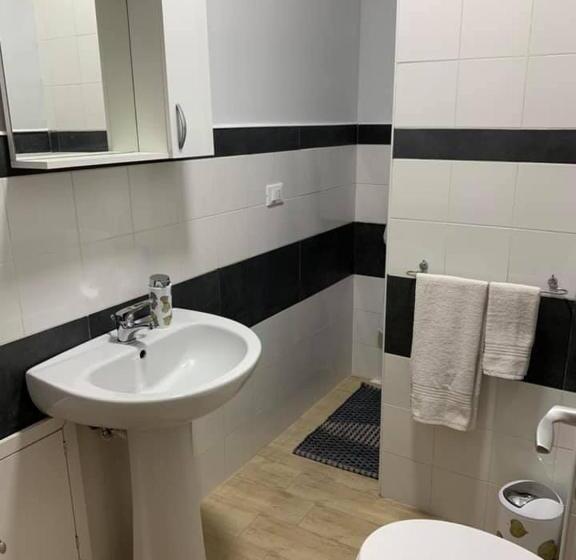 ベッドアンドブレックファースト The Lux