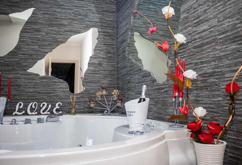 ベッドアンドブレックファースト The Lux