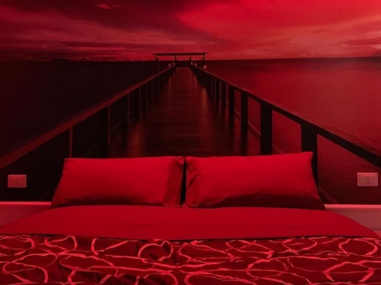 ベッドアンドブレックファースト The Lux