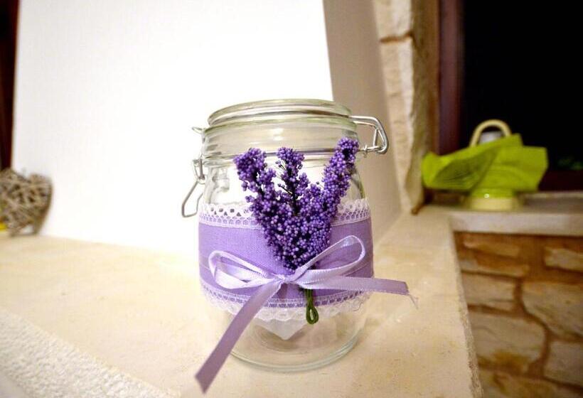 Bed and Breakfast Trulli Petra Chiara