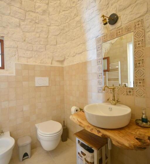 تختخواب و صبحانه Trulli Petra Chiara