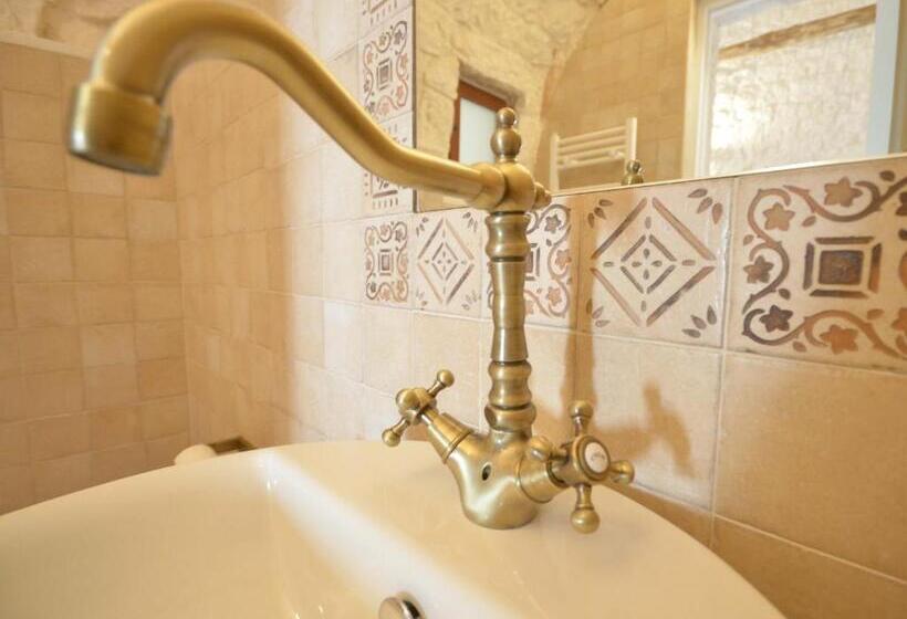 Bed and Breakfast Trulli Petra Chiara