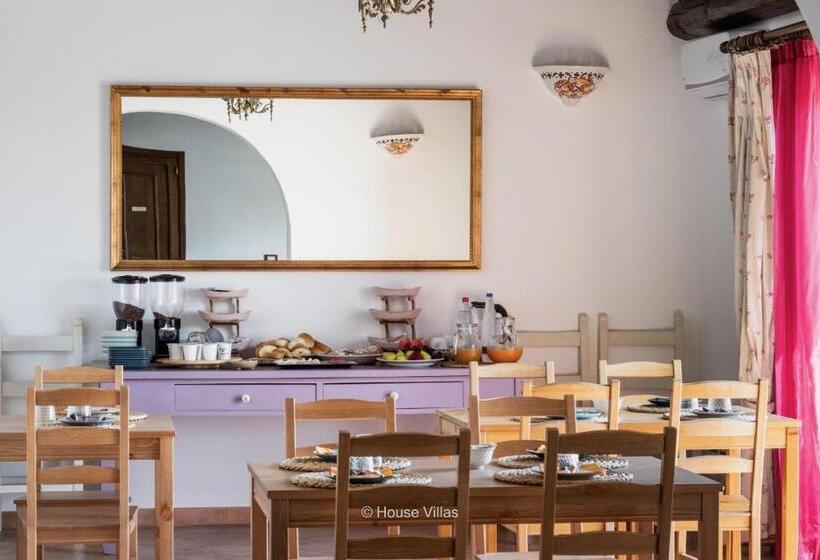 تختخواب و صبحانه Villa Rosaria Rooms