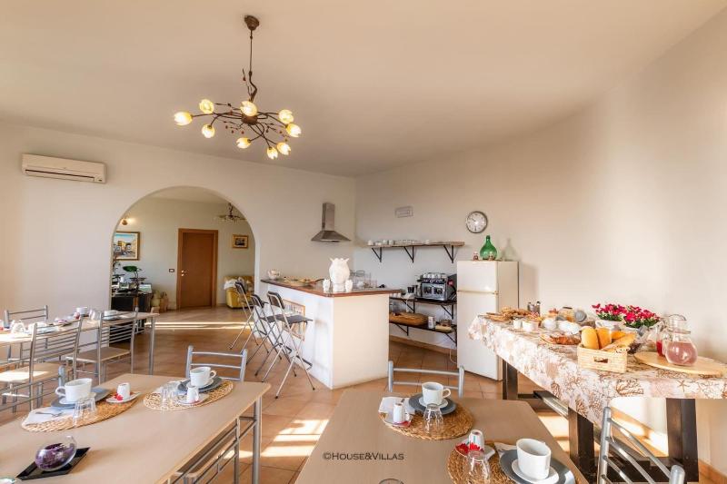 تختخواب و صبحانه Villa Rosaria Rooms