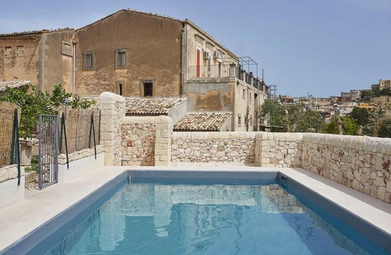 تختخواب و صبحانه Villa Rosaria Rooms