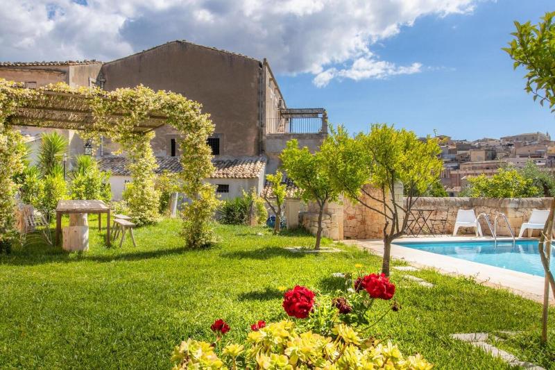 تختخواب و صبحانه Villa Rosaria Rooms