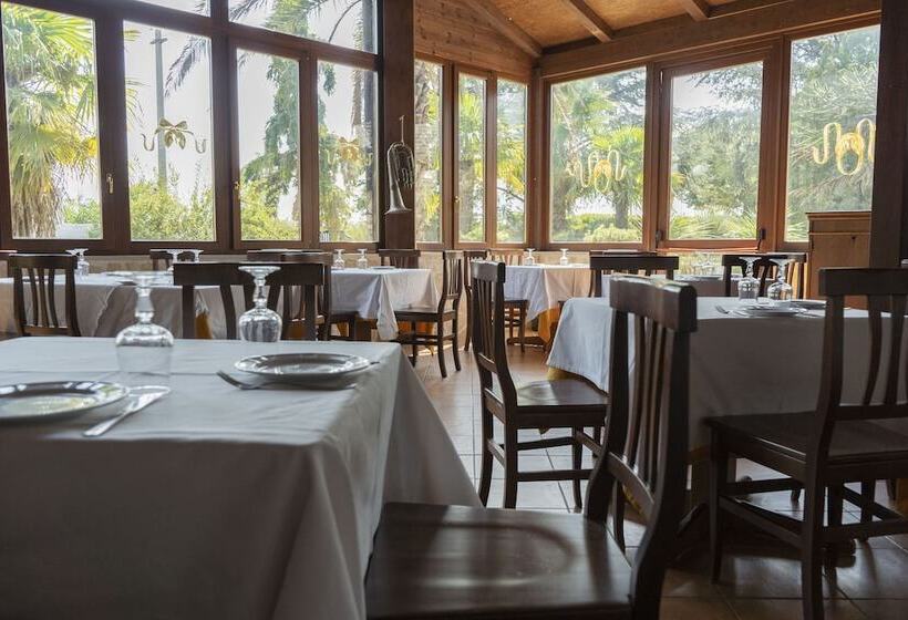 Corallo Country Hotel & Spa