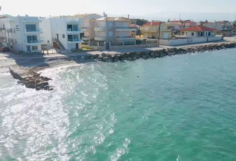 Costa Vasia Suites & Apartments