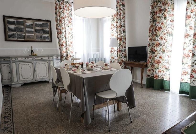 مسافرخانه Prosecco Collalto Lodge