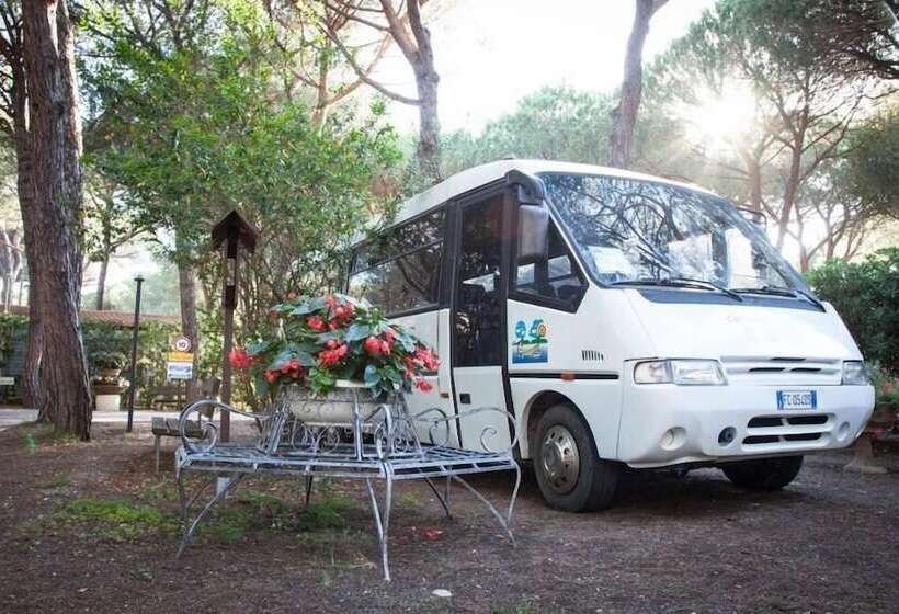 فندق Camping Village Il Sole