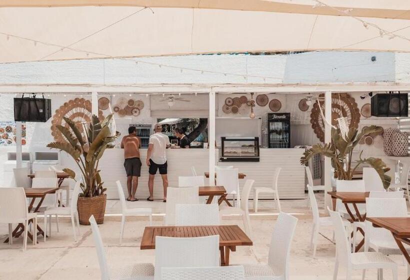 فندق Club Poseidone Beach Resort