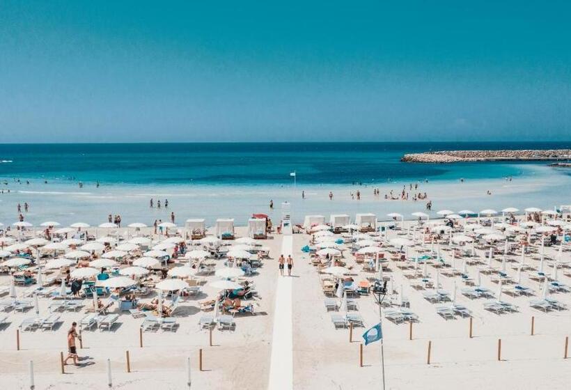 فندق Club Poseidone Beach Resort