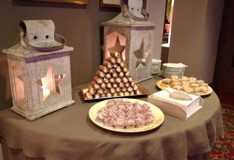 فندق Comano Cattoni Holiday