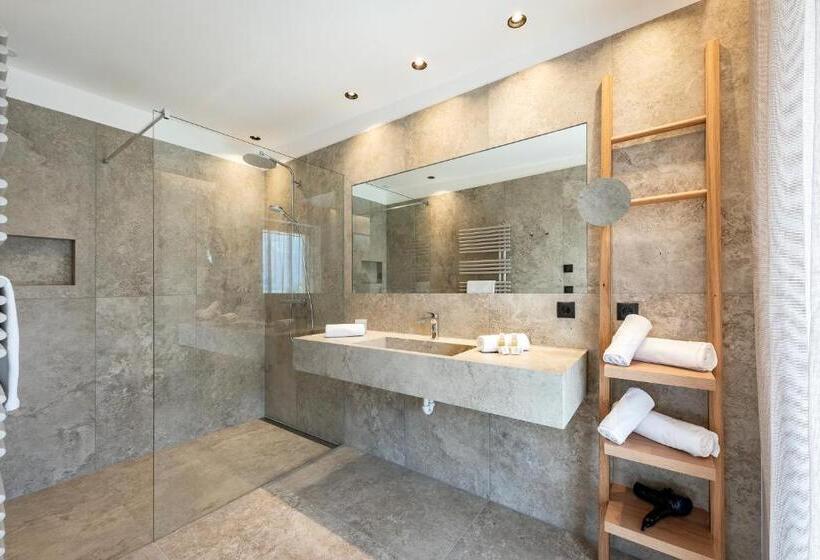 בית מלון כפרי Langhof