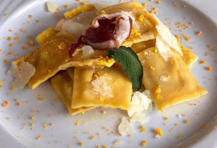 호텔 Ristorante Iapalucci