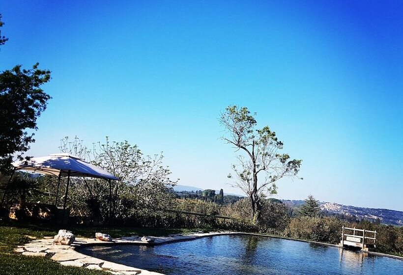 田舎風ホテル Agriturismo Il Poderino