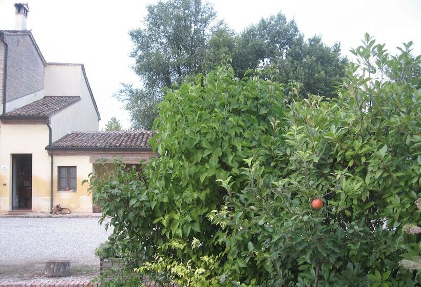 교외 호텔 Agriturismo La Rovere