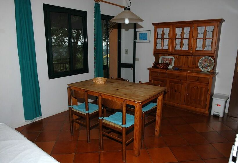 בית מלון כפרי Agriturismo Le Serre