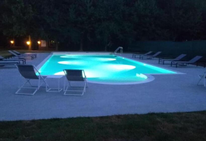 בית מלון כפרי Casolare La Quercia