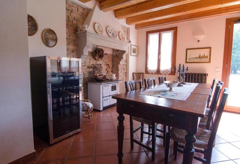 בית מלון כפרי Casolare La Quercia