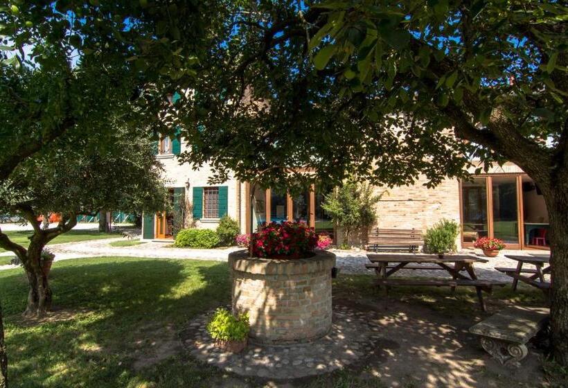 בית מלון כפרי Casolare La Quercia