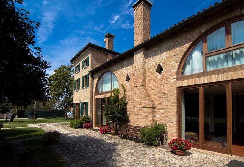 בית מלון כפרי Casolare La Quercia