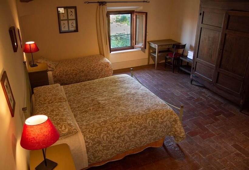 田舎風ホテル Fattoria Di Fiocina