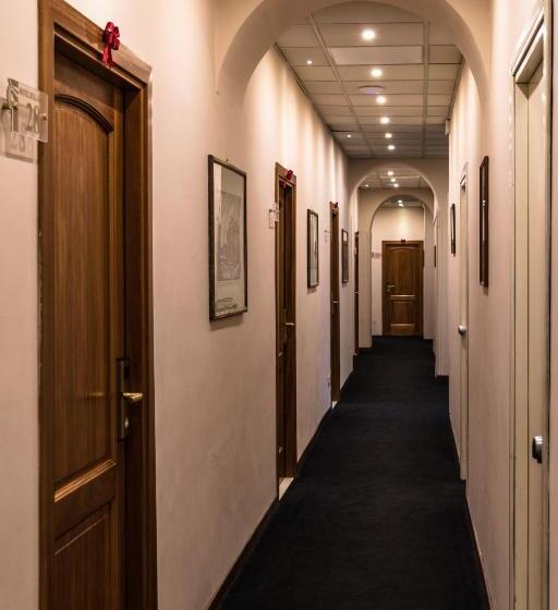 بنسيون Antica Terrazza Frascati