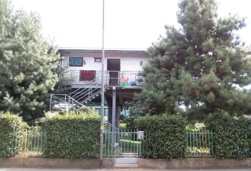 펜션 Bgy Airport Guesthouse