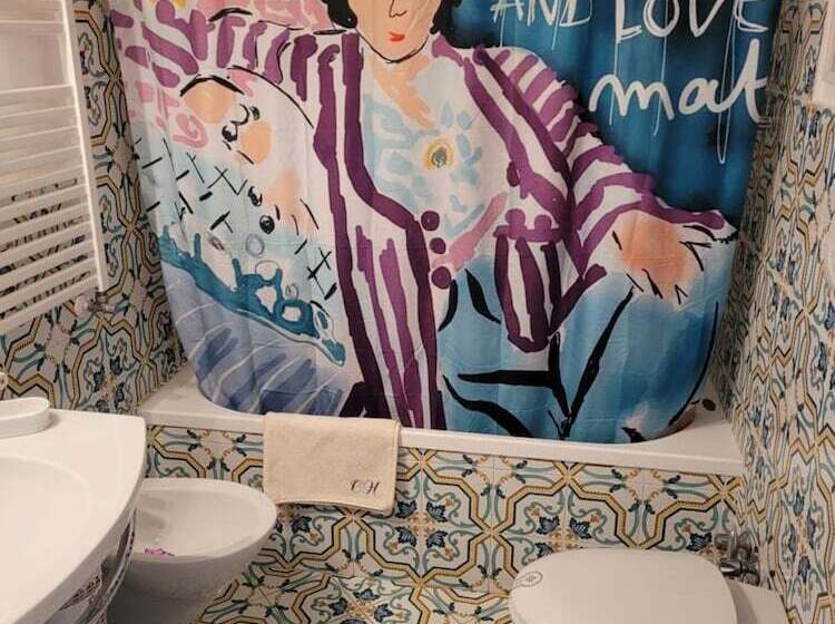 פנסיון Caluga House