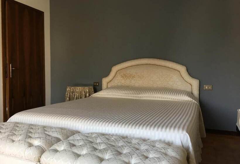 بنسيون Casa Bellodi