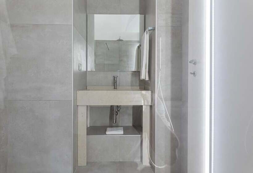 膳宿费 Lucente Rooms & Suites