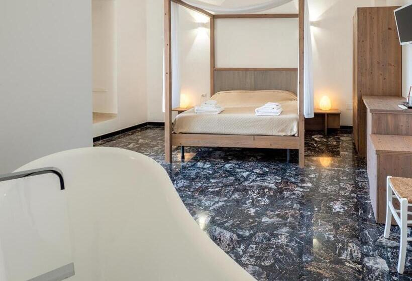 پانسیون Lucente Rooms & Suites