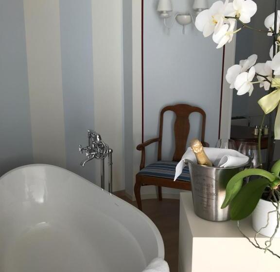 Пансион Maison Petit Perlage B&b And Champagne