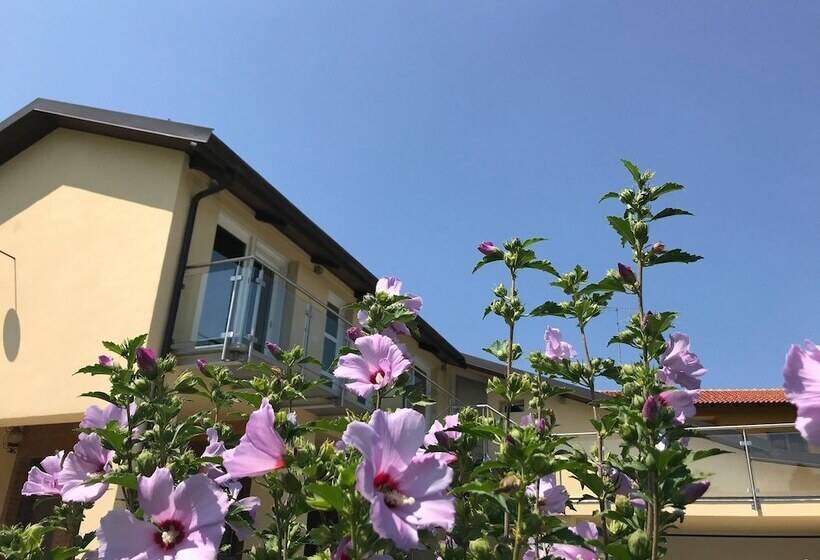 Пансион Maison Petit Perlage B&b And Champagne