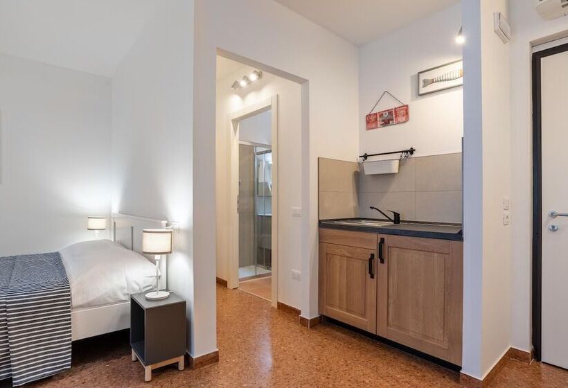 膳宿费 Marinali Rooms