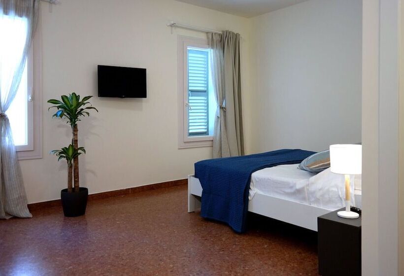 膳宿费 Marinali Rooms