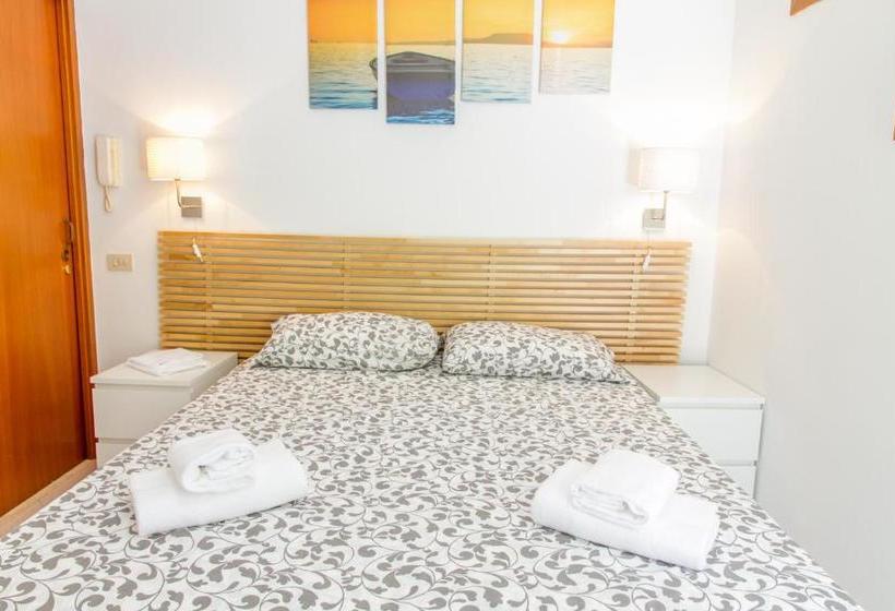 פנסיון Sailor's Accommodation