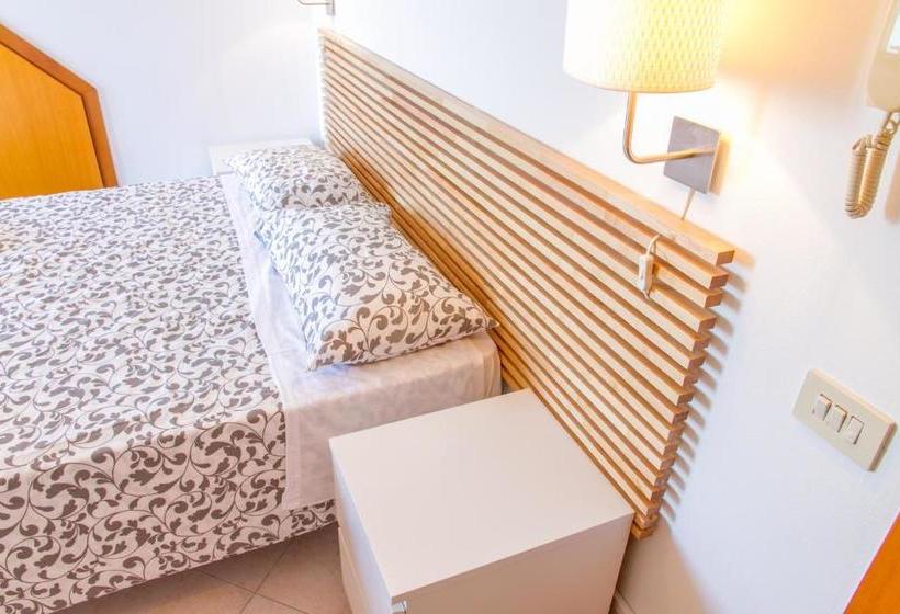 פנסיון Sailor's Accommodation