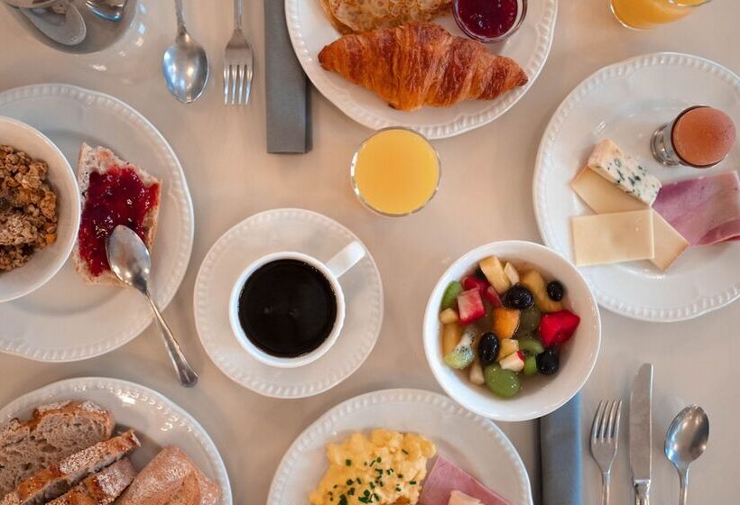 Puy Du Fou France Hotel La Citadelle