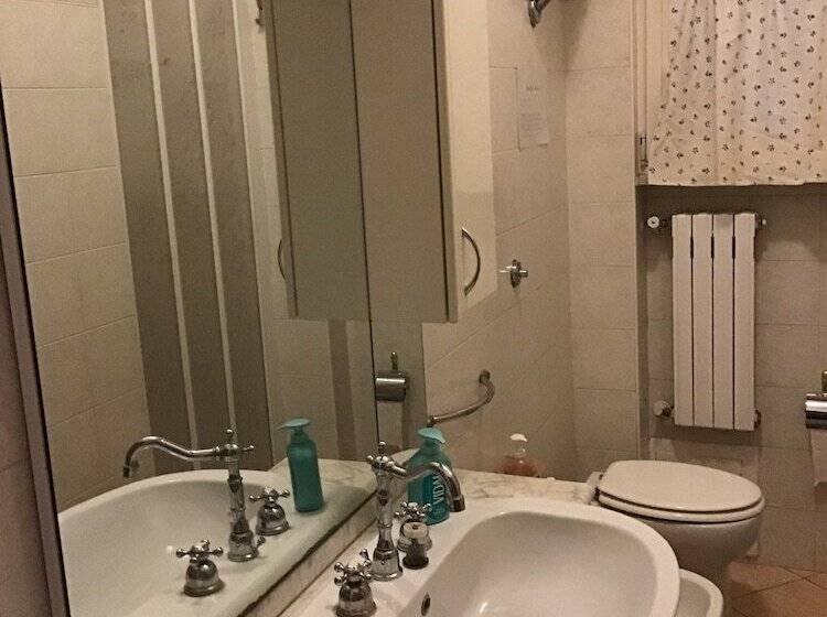 Achirina Bed And Breakfast